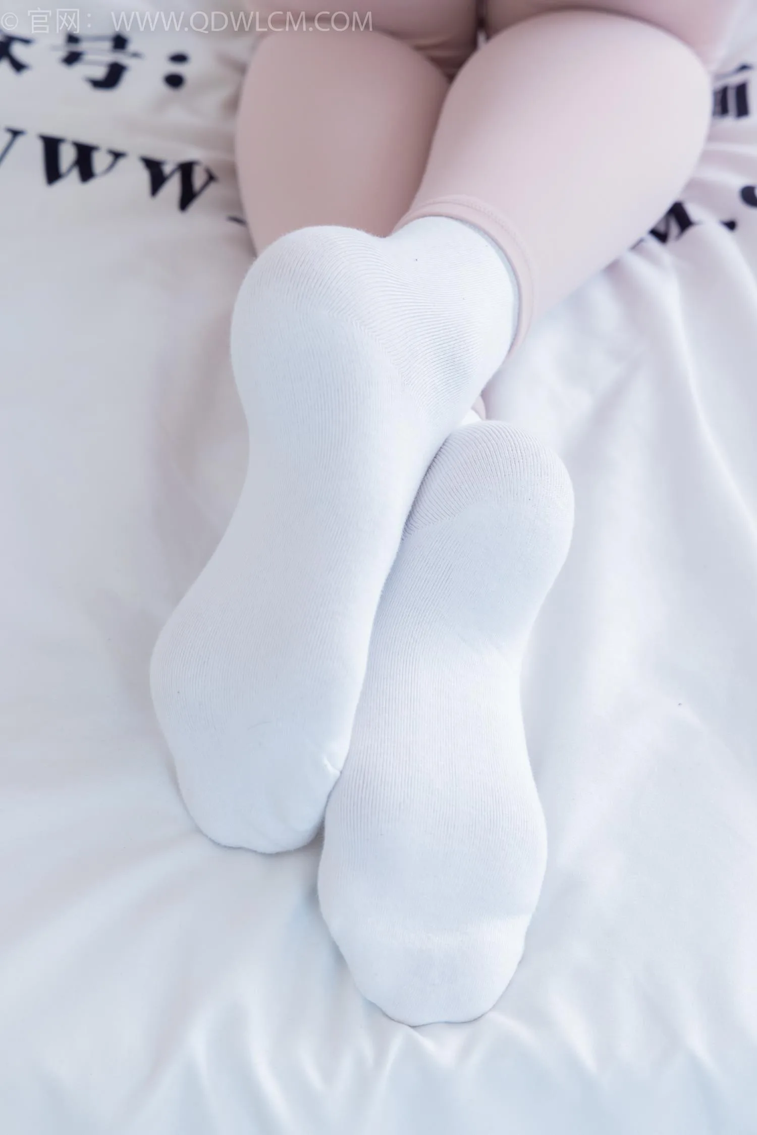 勿恋传媒 NO.2055 茯苓-恋爱百分百[150P/1V/3.94GB] - 4