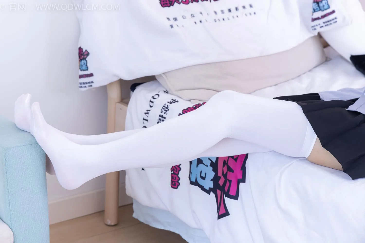 勿恋传媒 NO.2059 菜菜-前进的光[160P/1V/3.32GB] - 1