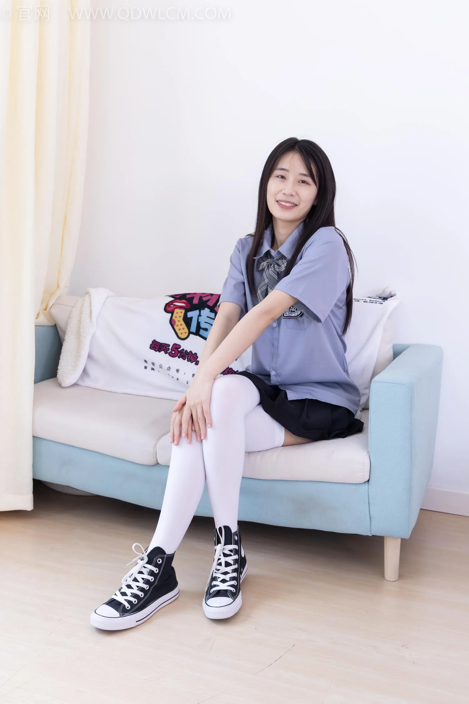 勿恋传媒 NO.2059 菜菜-前进的光[160P/1V/3.32GB] - 3