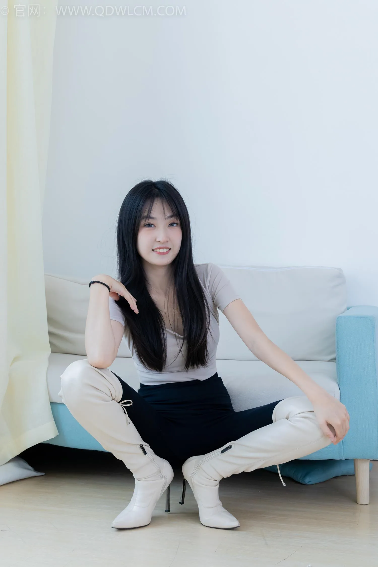 勿恋传媒 NO.2069 嘉木-夕阳余晖[170P/1V/4.83GB] - 2