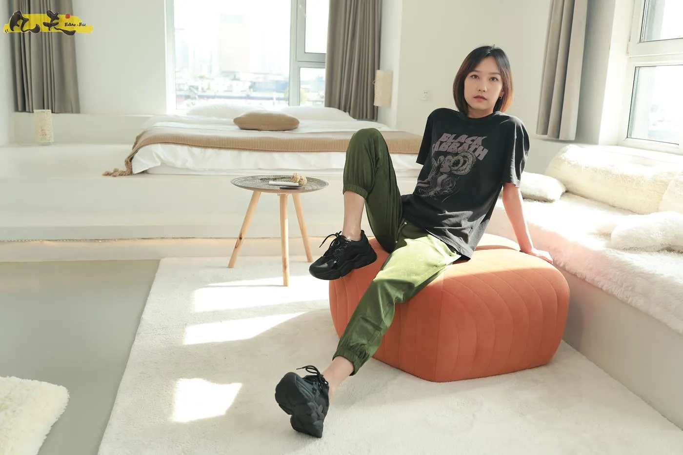 凡夫摄影 NO.0001 – 子轩板鞋船袜裸足[297P/1V/4.75GB] - 1