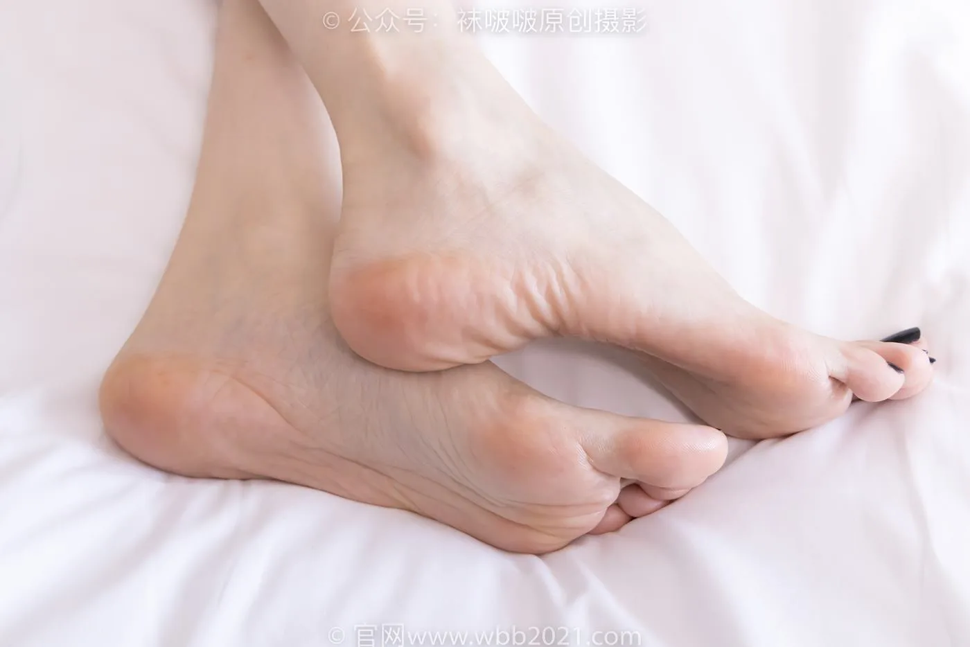 [BoBoSocks袜啵啵]NO.417 稚予-板鞋、白棉袜、裸足、裸足部分脚底抹精油[199P/1V/6.77GB] - 6