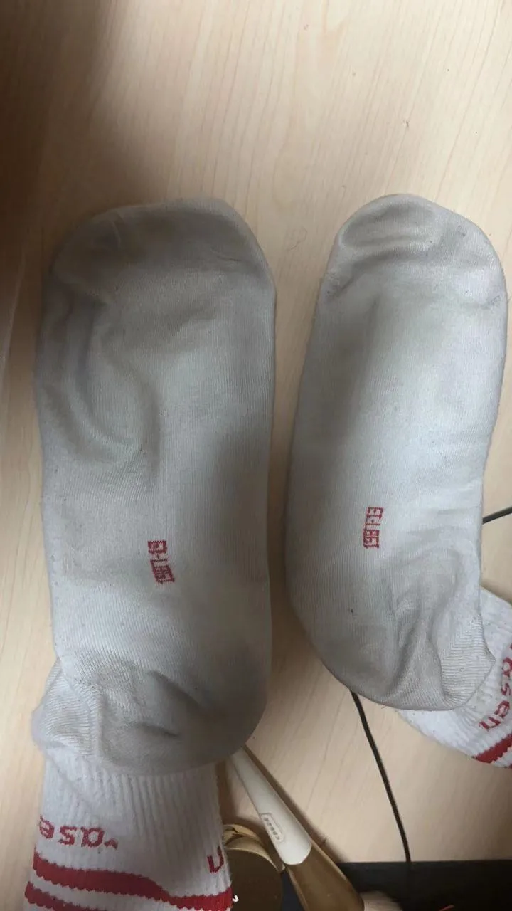 脚模面试脸足同框套路系列-007-09号-165 103 37.5小主播 忽悠闺蜜一起拍脚[16P/5V/57MB] - 2