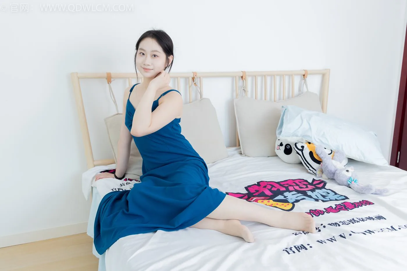 勿恋传媒 NO.2095 小新-世界的色彩[150P/1V/4.28GB] - 5
