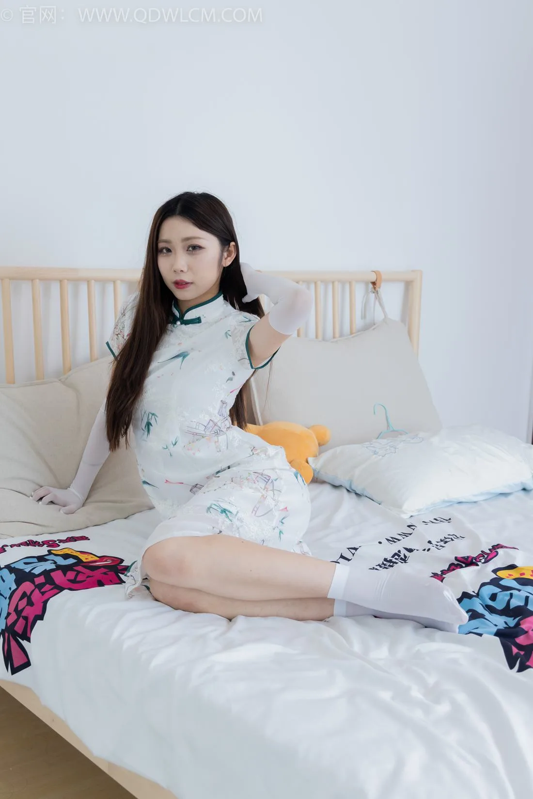 勿恋传媒 NO.2099 泡泡-白色泡沫[150P/1V/4.06GB] - 1