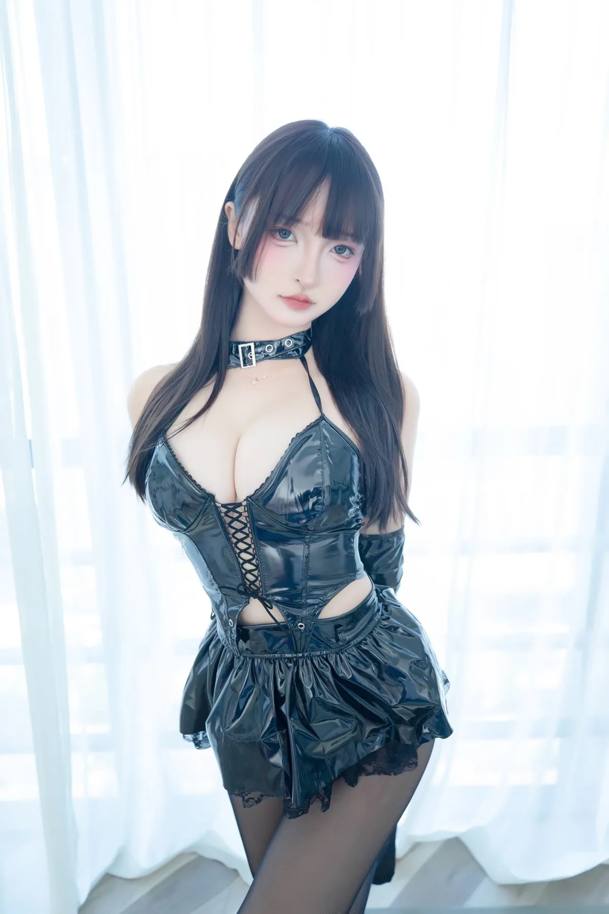 神楽板真冬 NO.247 – 美脚调教[75P/2V/256MB] - 2