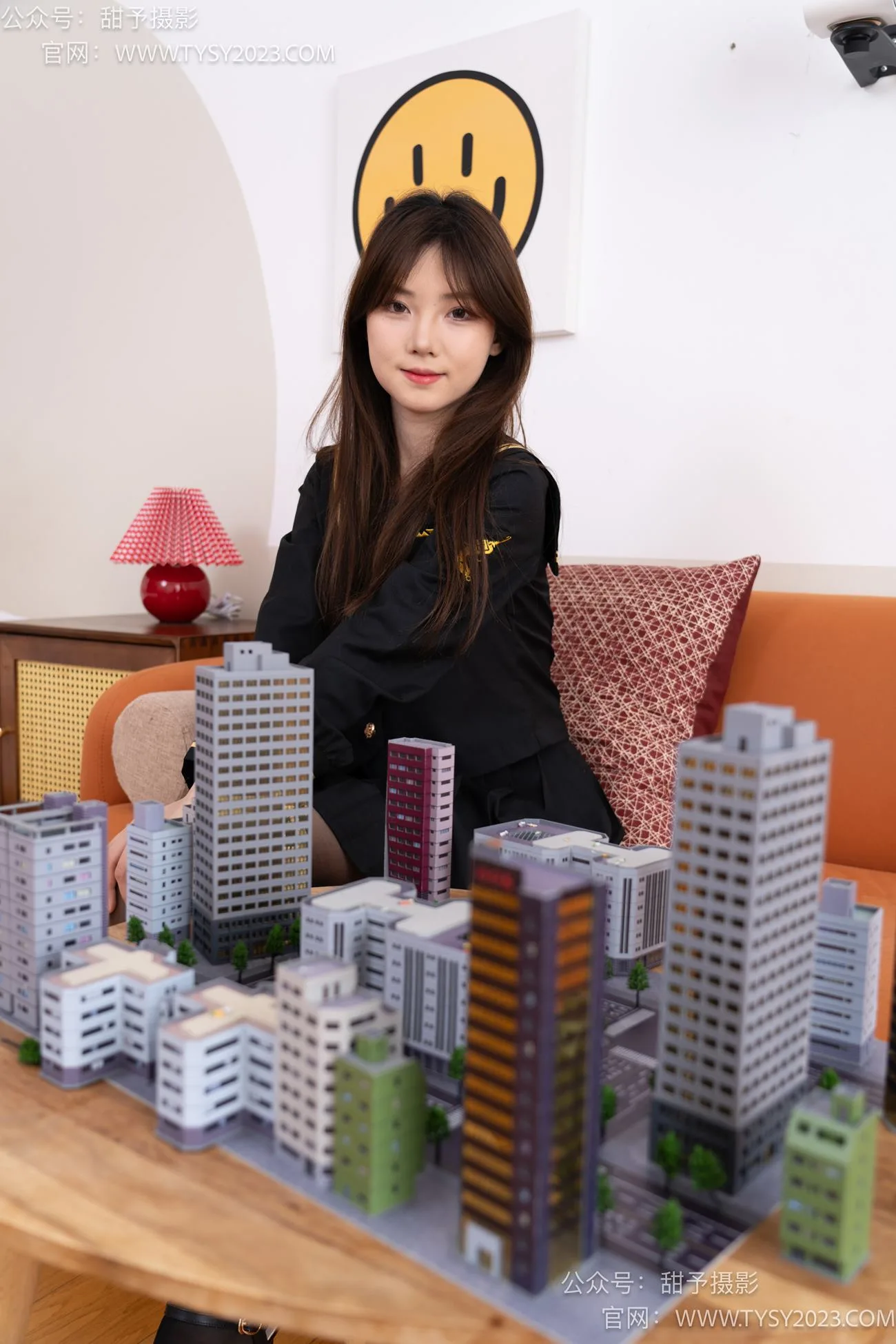 甜予摄影 NO.077 璇璇-JK至服、凉爽高跟鞋、嘿丝（脚尖透明款）、小人国剧情[128P/2V/10.6GB] - 5