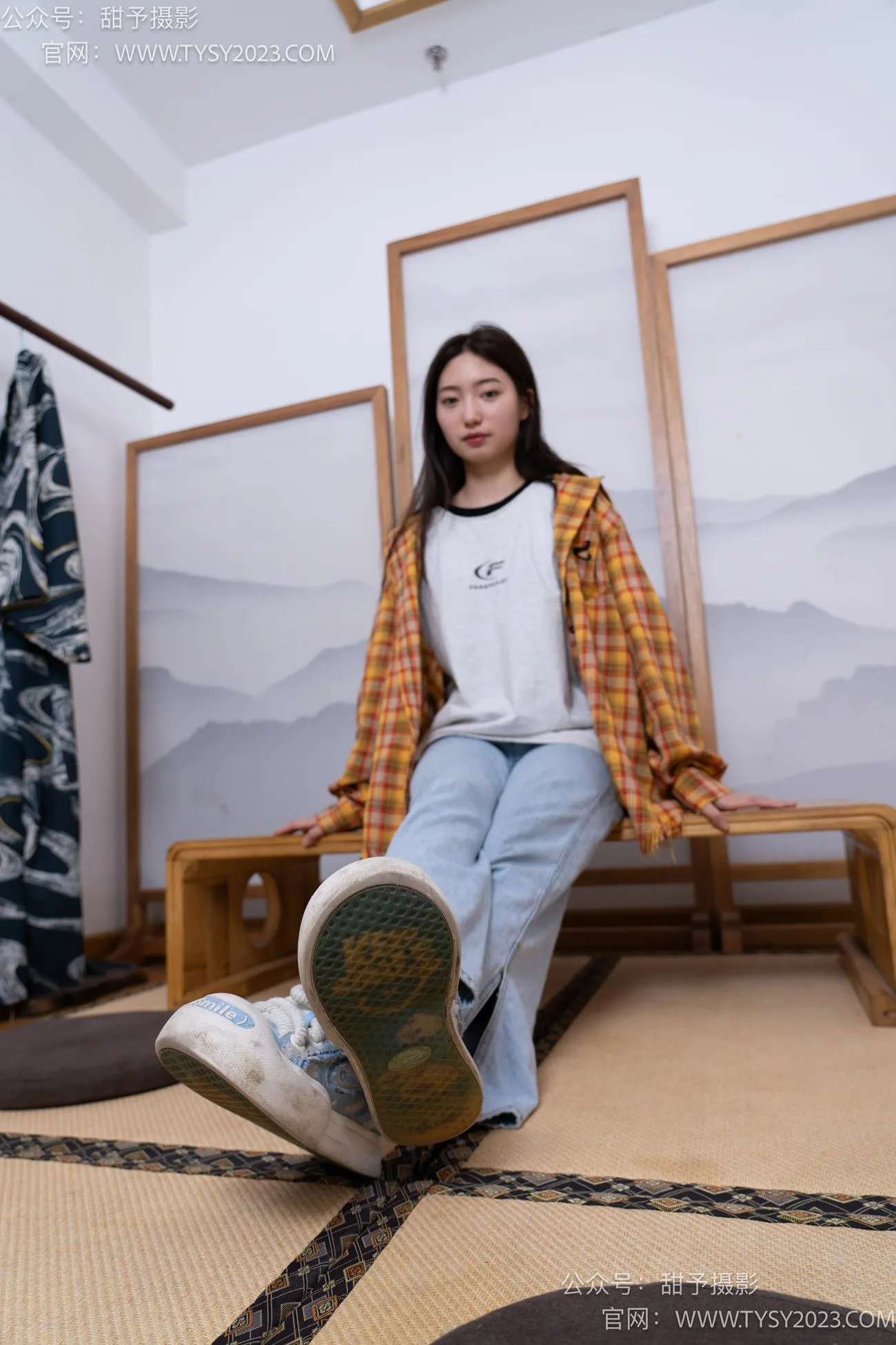 甜予摄影 NO.078期：雪梨-帆布鞋、白棉袜、裸足（完整版）[132P/2V/10.34GB] - 3