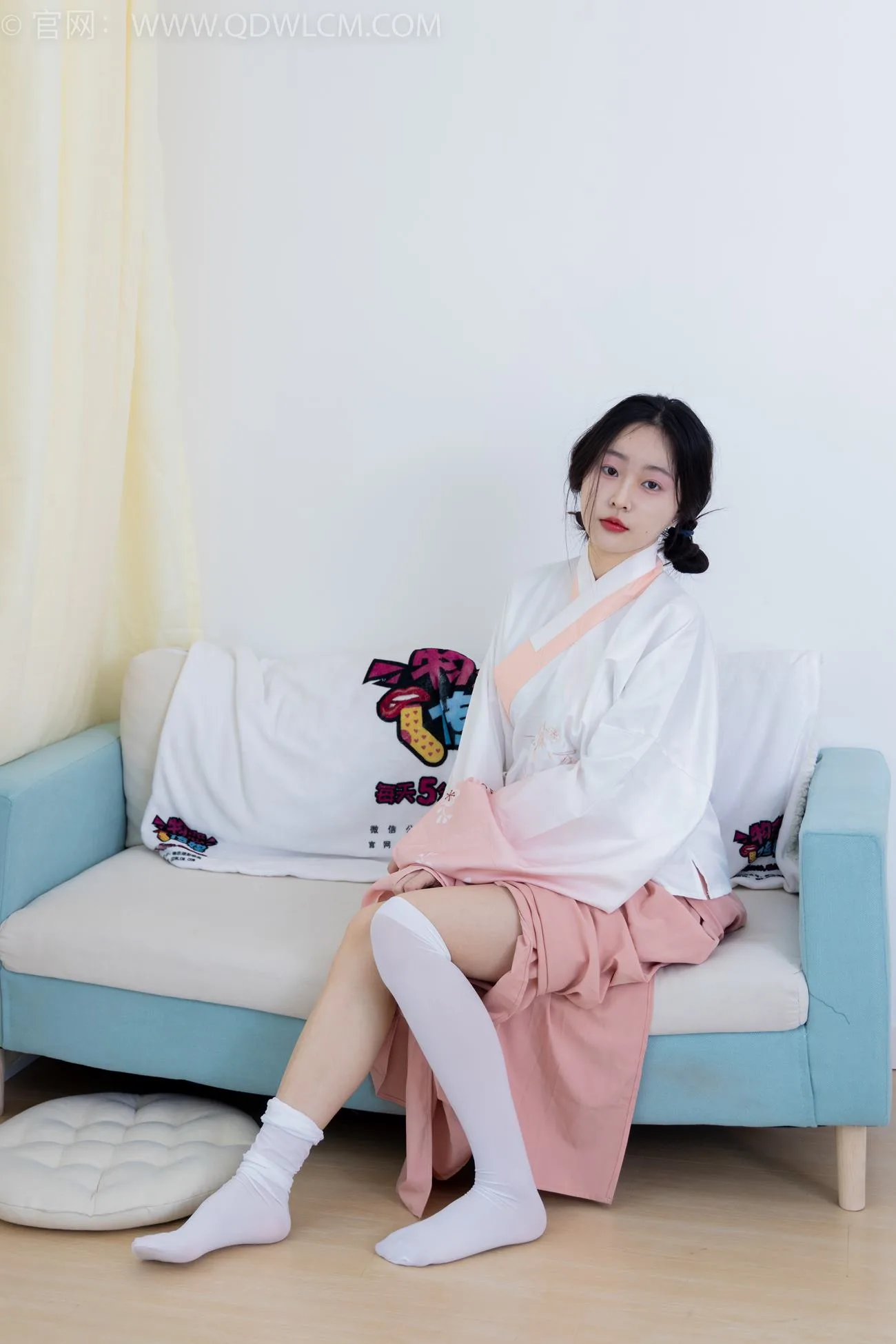 勿恋传媒 NO.2132 美兔-心动一刹[220P/1V/5.39GB] - 2
