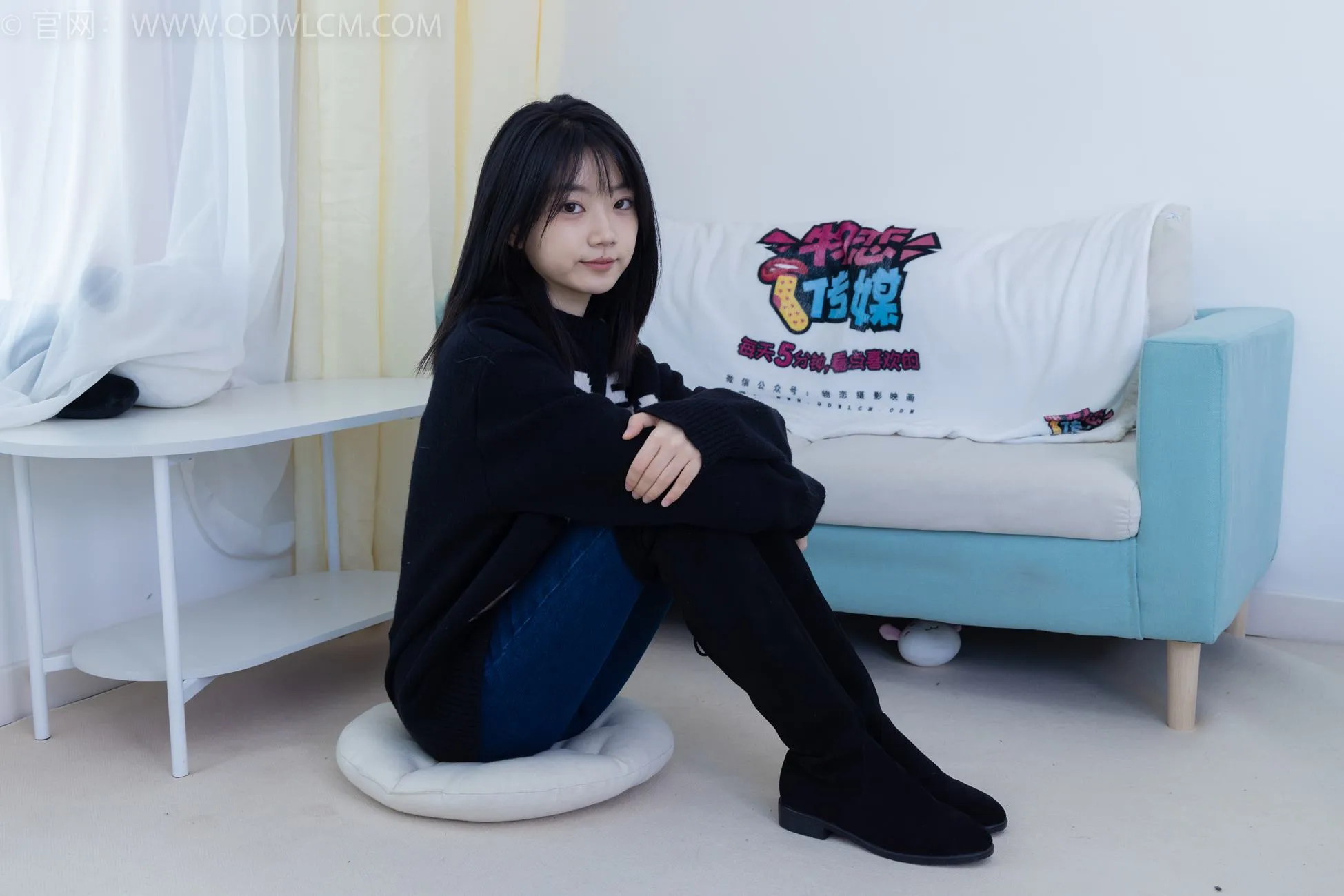 勿恋传媒 NO.2135 欢欢-去流浪（盲盒2）[170P/1V/5.58GB] - 1