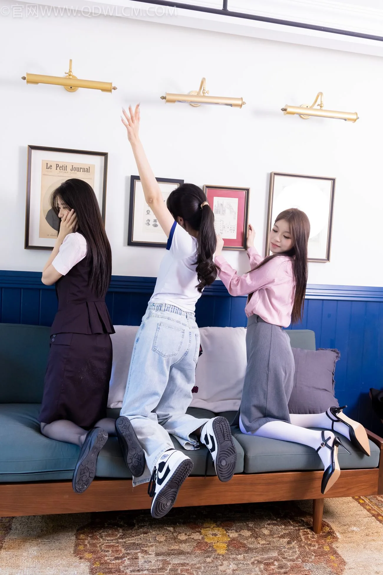 勿恋传媒 NO.2143 菜菜&小敏&闪闪-秋日温情[177P/1V/11.4GB] - 1
