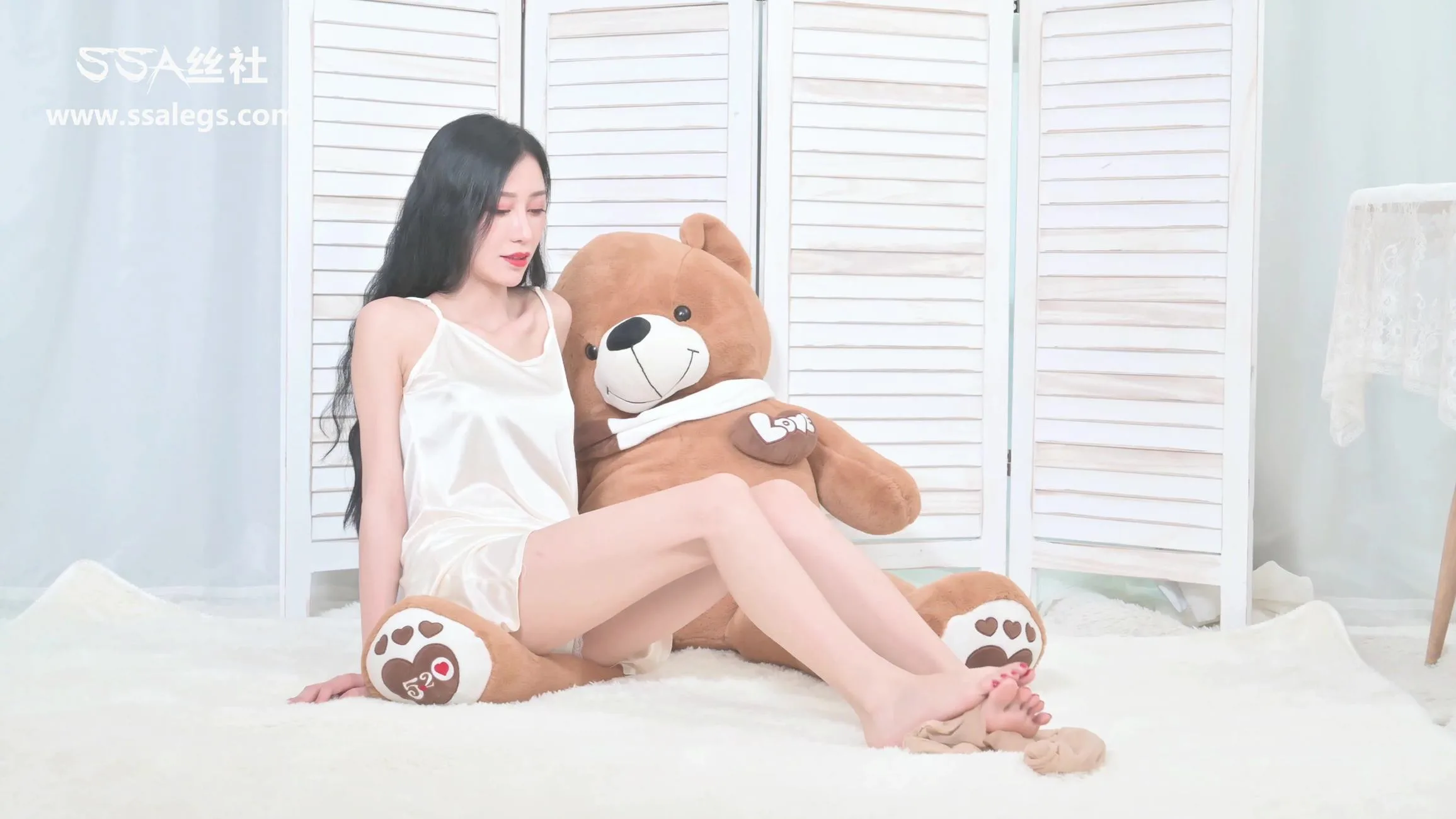 [SSA丝社]短片 NO.0035 雪儿 肉色丝袜[1V/1.05GB] - 3