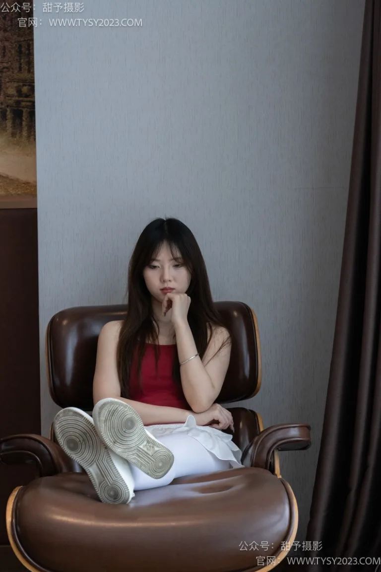 甜予摄影 NO.089期：璇璇-板鞋、厚白丝（完整版）[136P/2V/10.55GB] - 1