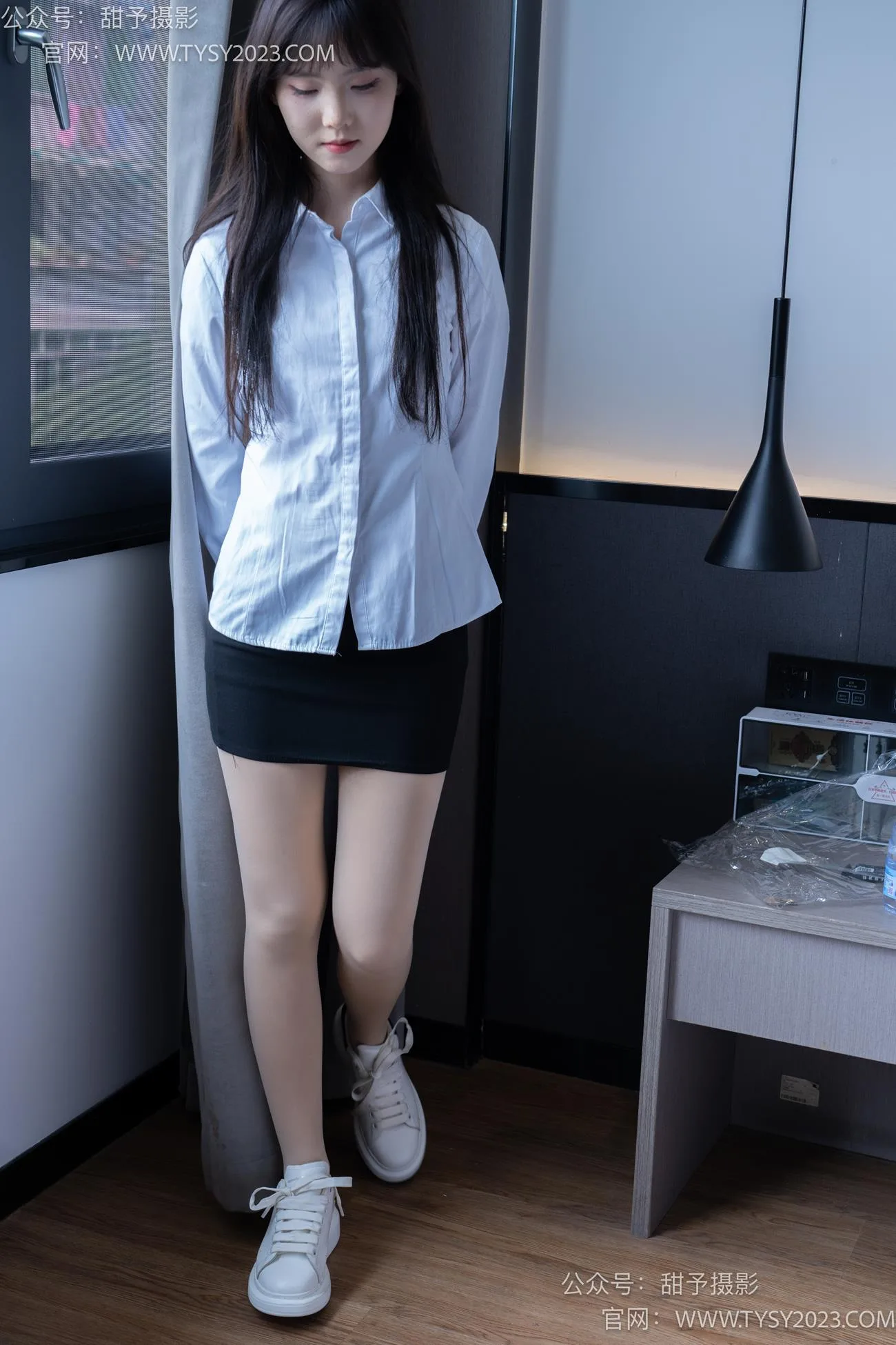 甜予摄影 NO.101期：璇璇-OL至服、板鞋、高跟鞋、厚肉丝（完整版）[136P/2V/10.21GB] - 4