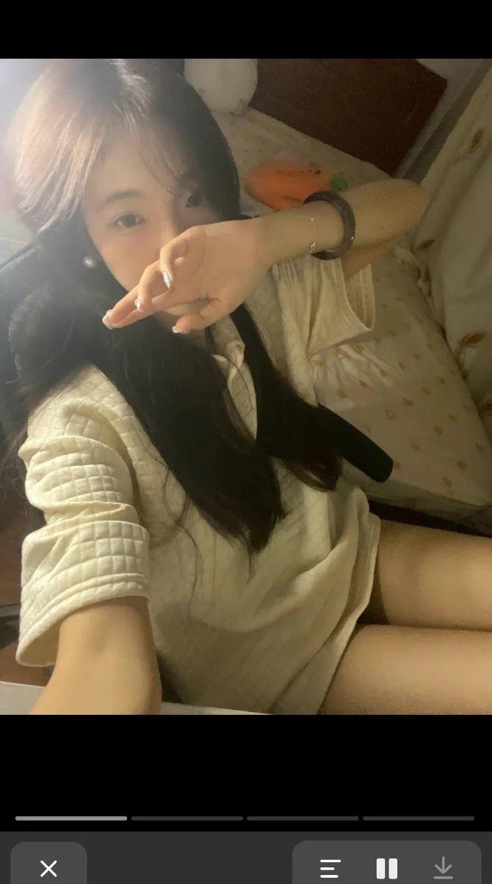 脚模面试脸足同框套路系列-083-各种秀脚[10P/6V/122MB] - 2