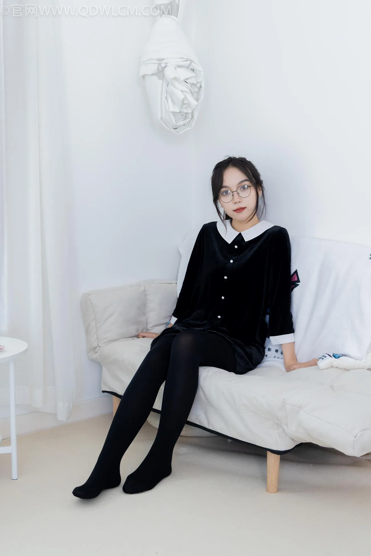 勿恋传媒 NO.2162 纱纱-黑色记忆[162P/1V/4.36GB] - 1