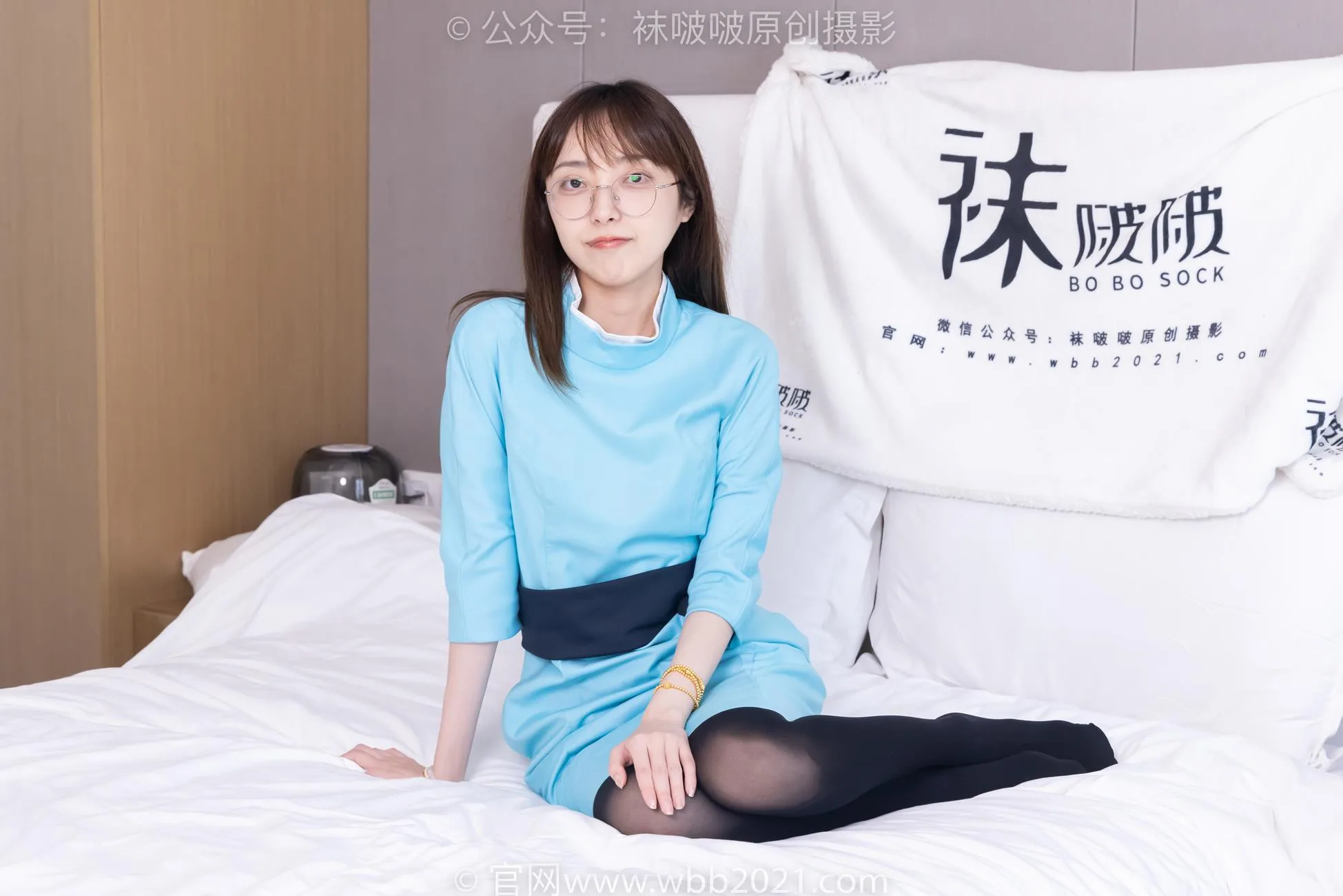 [BoBoSocks袜啵啵]NO.440 稚予-高跟鞋、厚黑丝、空姐至服[200P/1V/6.91GB] - 1