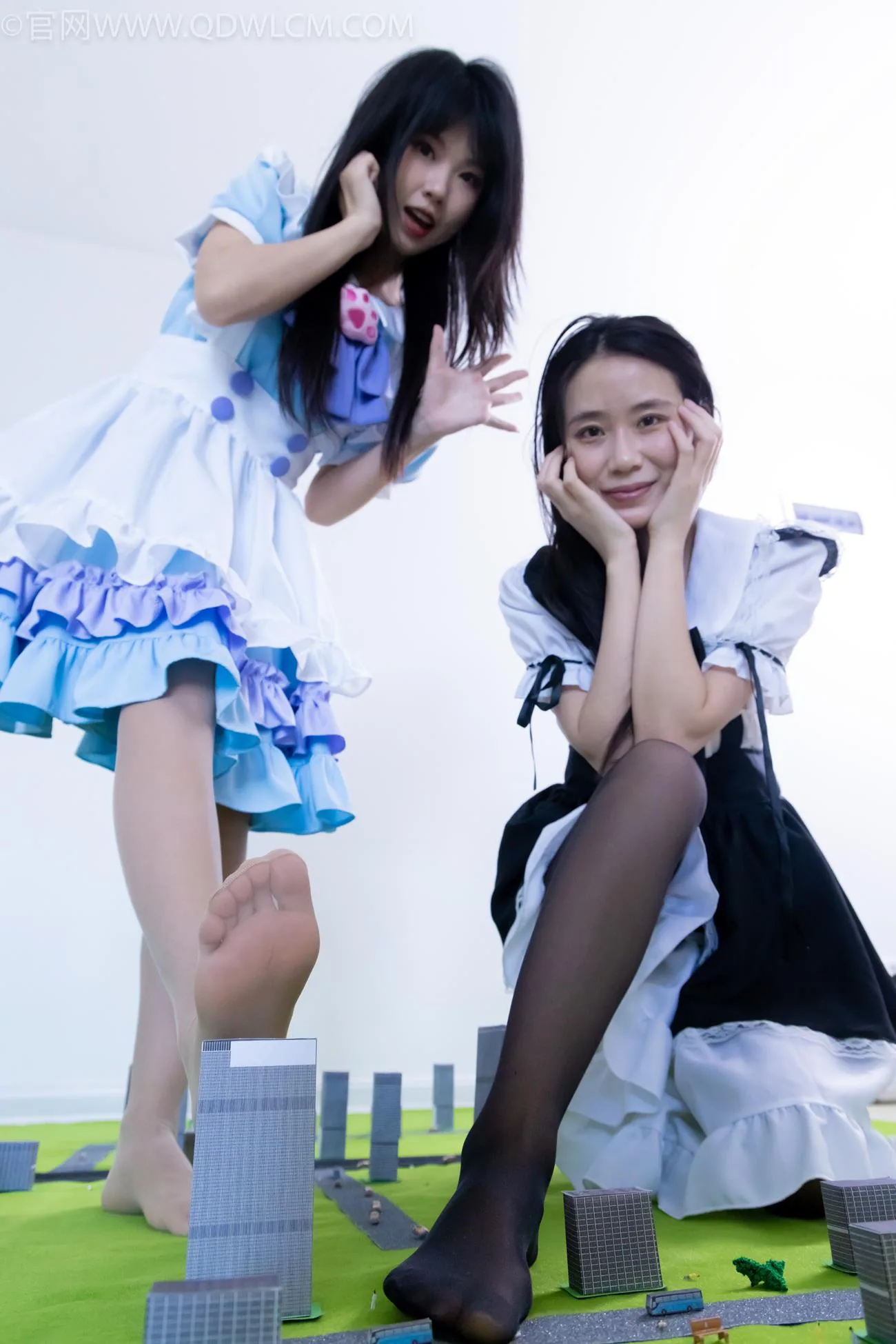 勿恋传媒 NO.2167 菜菜&米米-亲密无间[184P/1V/7.99GB] - 2