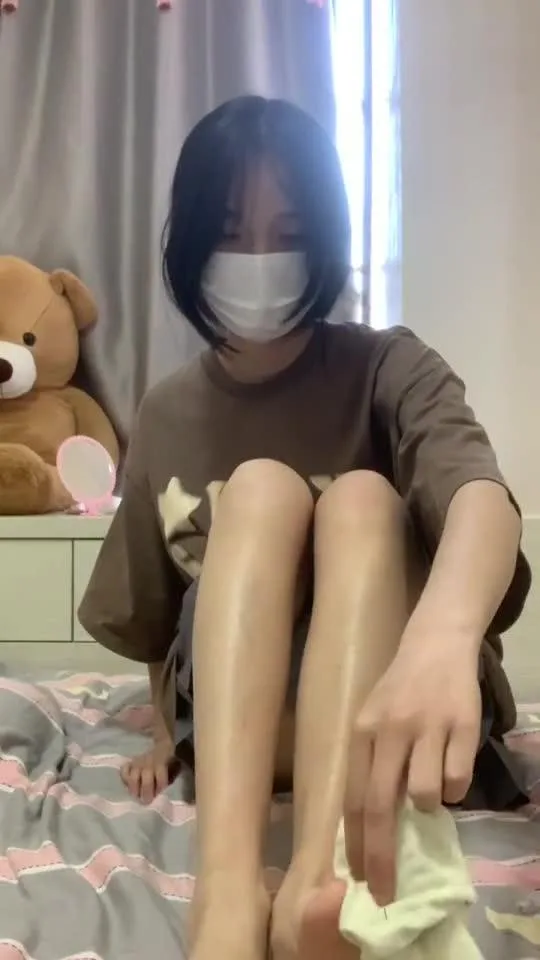 脚模面试脸足同框套路系列-090 [20P/1V/6MB] - 1