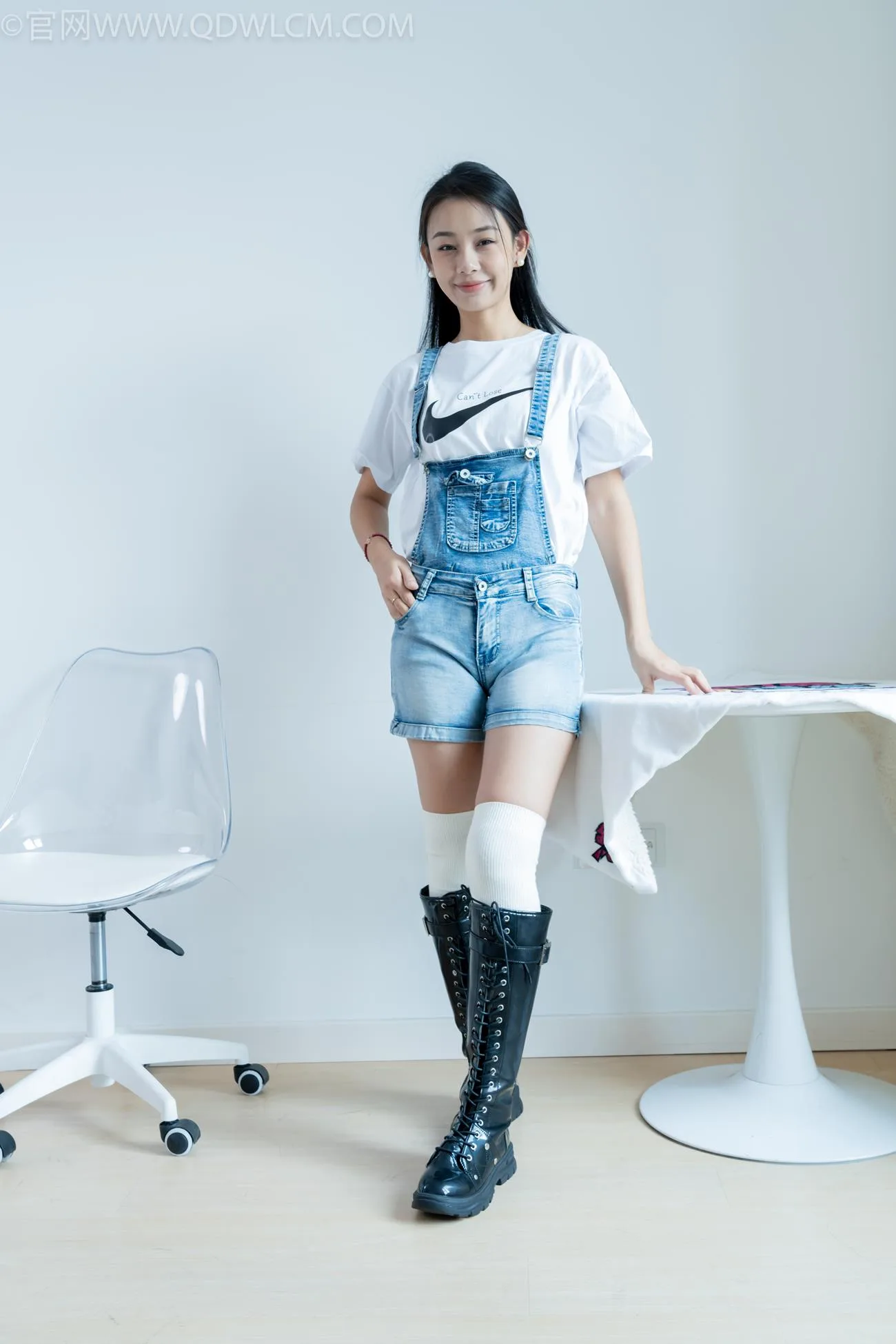 勿恋传媒 NO.2187 岚岚-冰雪世界[189P/1V/5.39GB] - 1