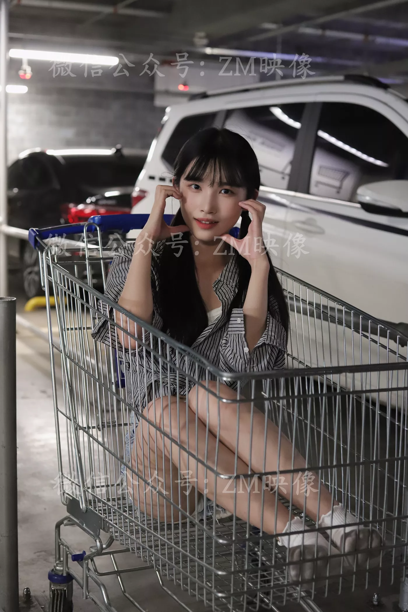 [织梦映像]NO.053 爱在深秋-轻罗小扇扑流萤[305P/1V/5.33GB] - 2