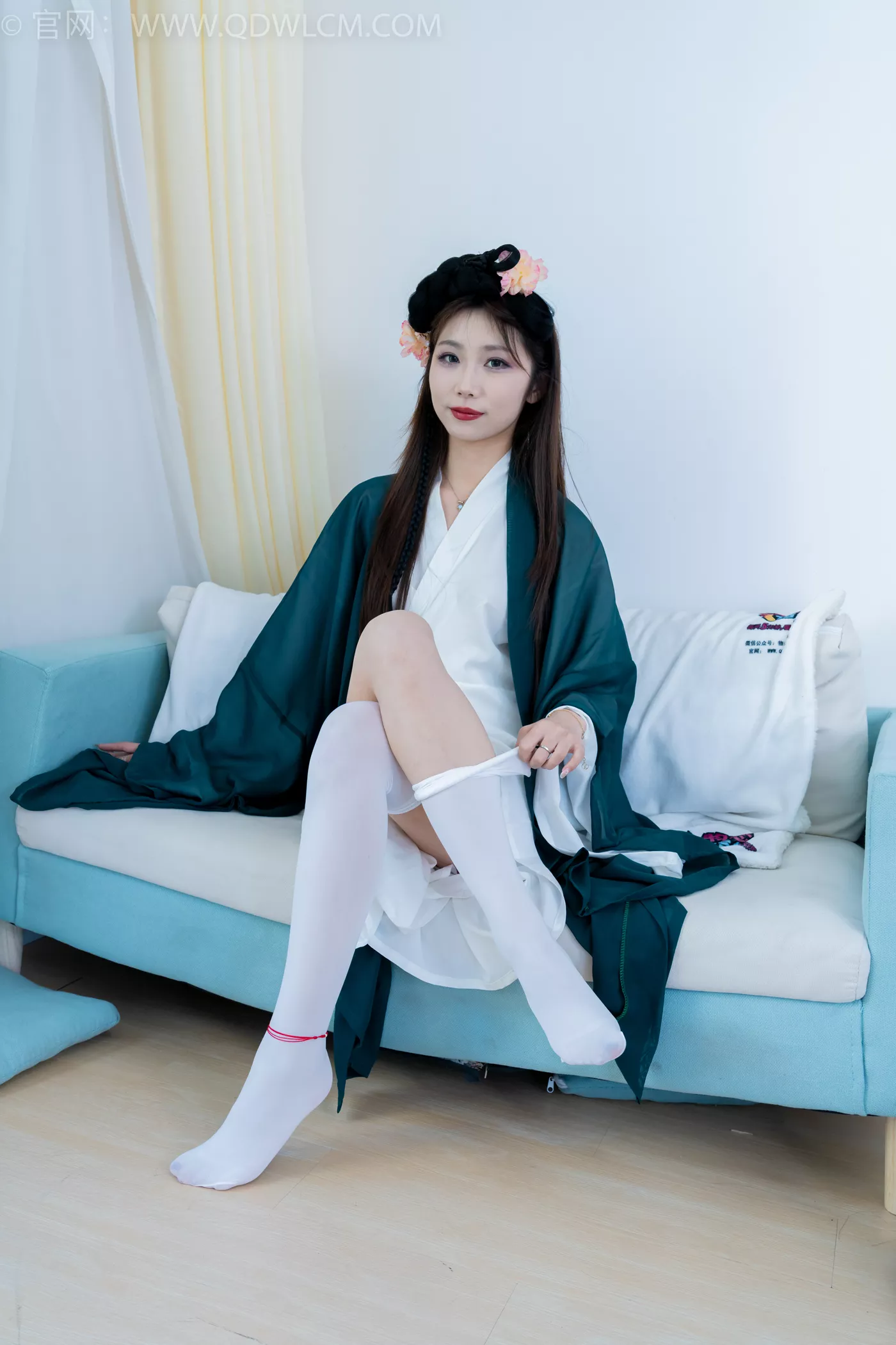 勿恋传媒 NO.2212 泡泡-一滴泪[200P/1V/5.53GB] - 1
