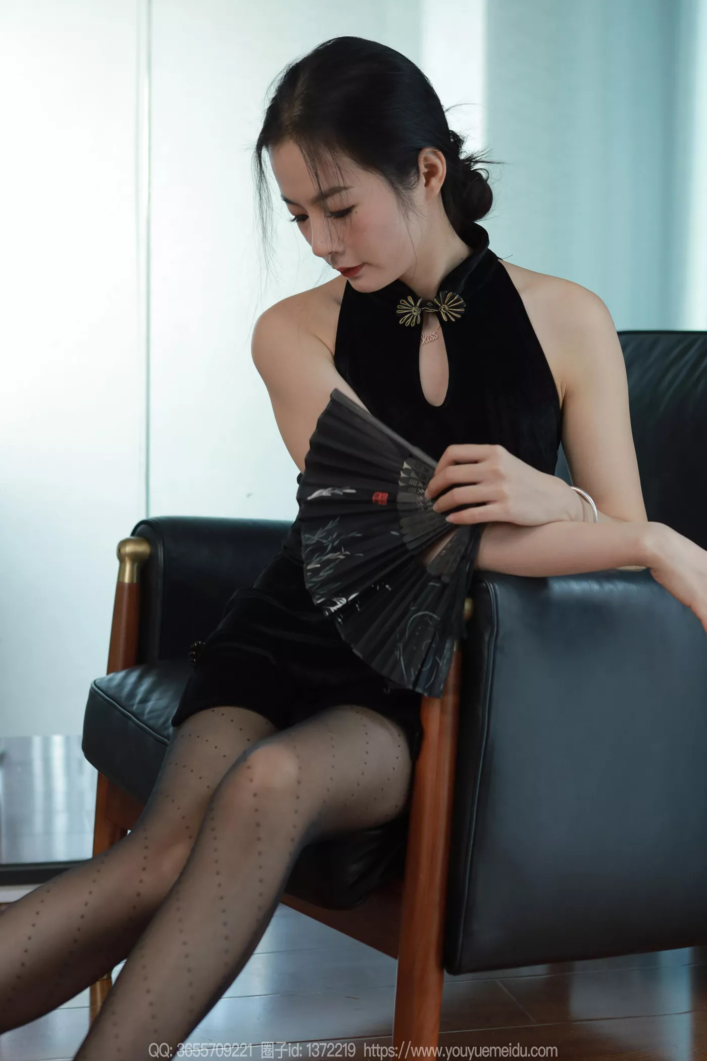 [IESS异思趣向] 2024.12.17 丝享家1926：小金《黑色旗袍》[91P/74MB] - 1