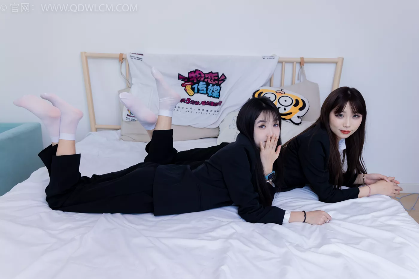 勿恋传媒 NO.2216 泡泡&嘉木-手心的蔷薇[225P/1V/6.36GB] - 4