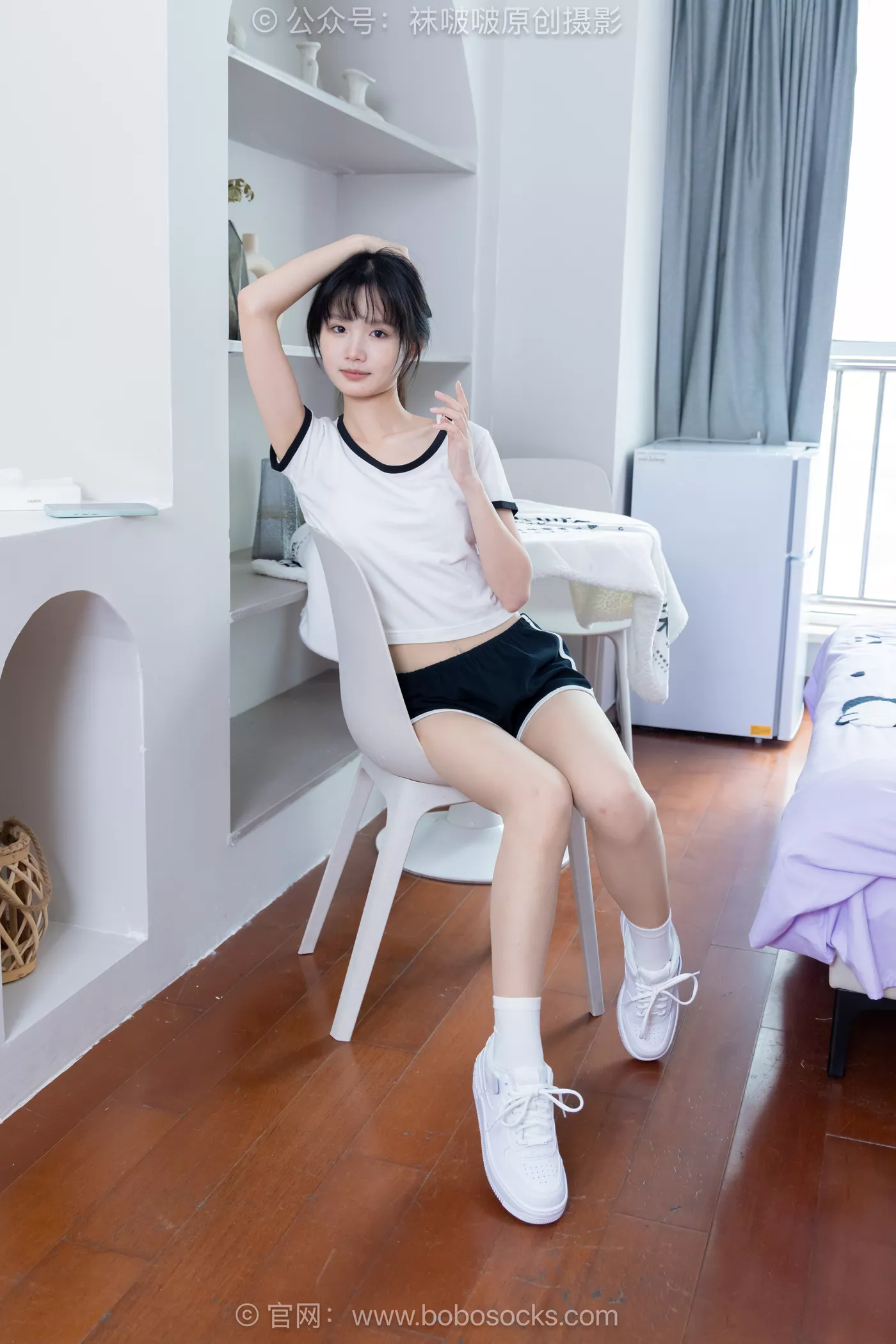 [BoBoSocks袜啵啵]NO.488 甜甜圈 板鞋、白棉袜、薄肉丝[146P/1V/7.21GB] - 1
