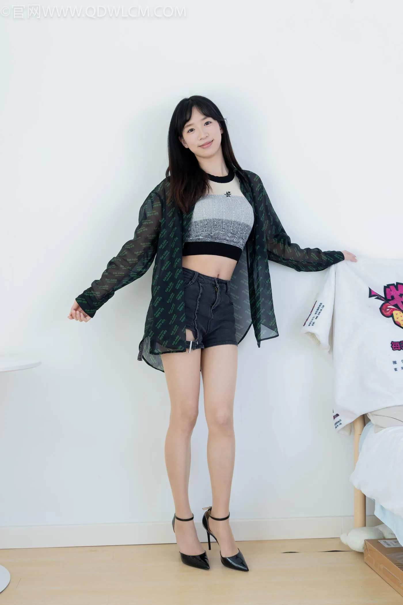 勿恋传媒 NO.2282 小左-高跟鞋、薄肉丝[150P/1V/3.53GB] - 1