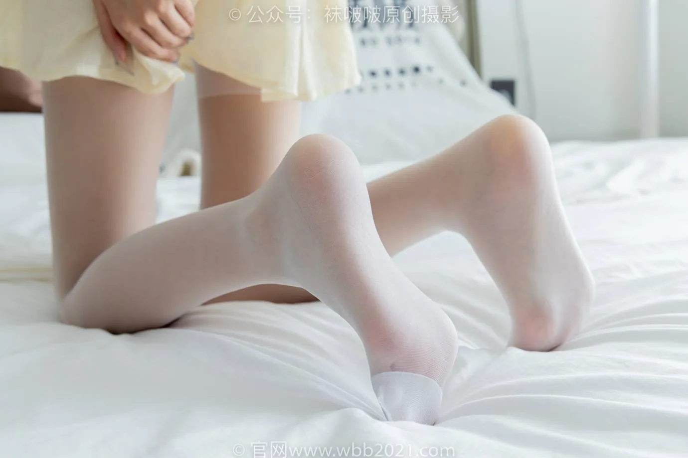 [BoBoSocks袜啵啵]NO.517 焦糖-帆布鞋、薄白丝[147P/1V/5.30GB] - 4