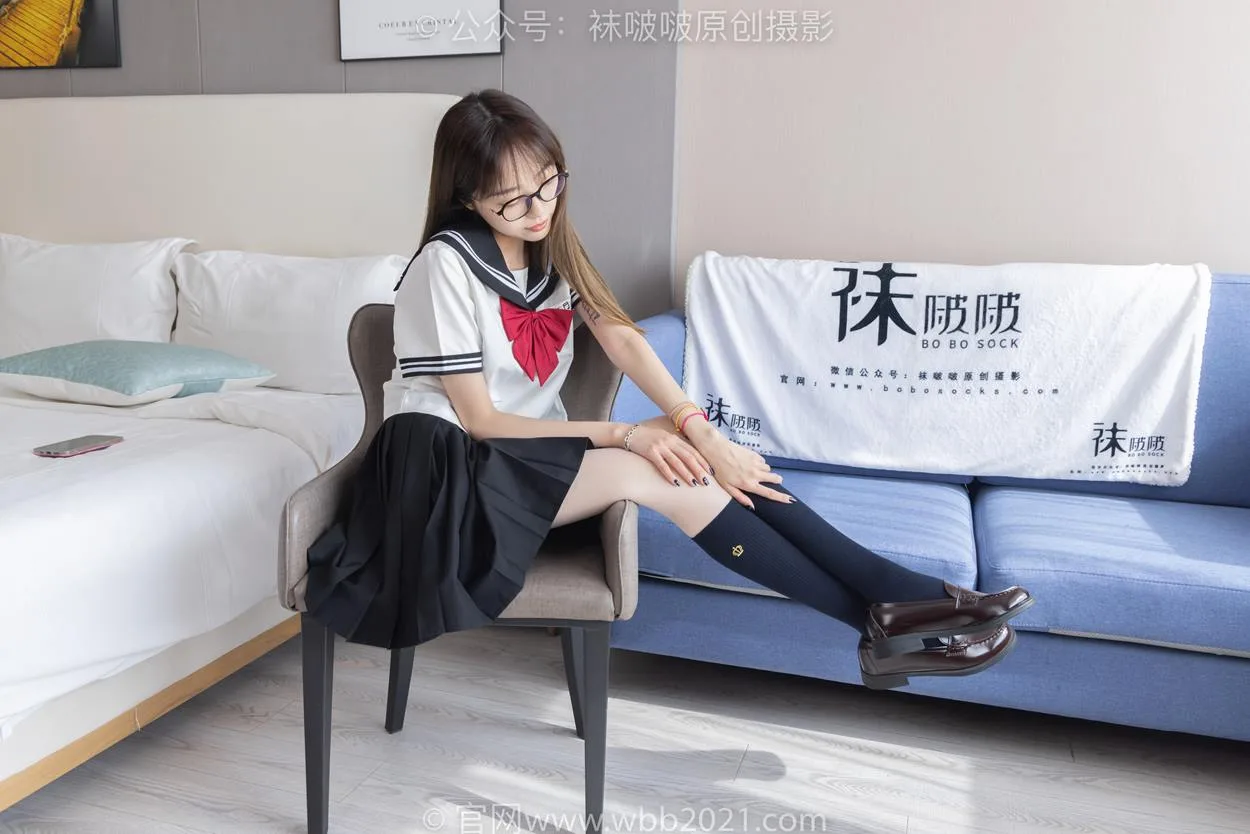 [BoBoSocks袜啵啵]NO.530 稚予-皮鞋、高跟鞋、深蓝色小腿棉袜、油亮白丝油亮肉丝、jk至服[145P/1V/5.57GB] - 1