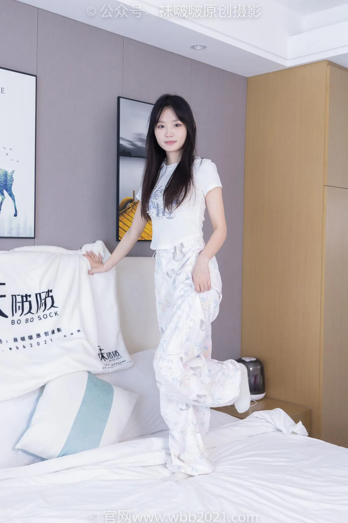 [BoBoSocks袜啵啵]NO.550 甜甜圈-板鞋自然穿脏白棉袜[148P/1V/5.90GB] - 3