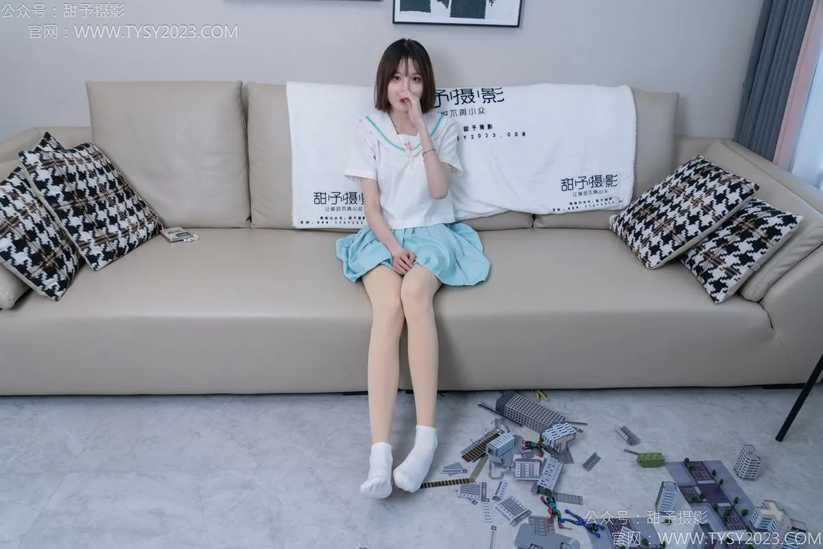 甜予摄影 NO.182 珞珞-板鞋、白棉袜、厚肉丝、小人国剧情[134P/2V/10.5GB] - 3