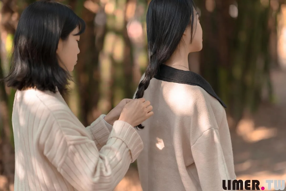 Limerence 103 Mona x Cosima 強勢首發雙人特輯：大自然與足的親密接觸 [141P/1V/1.38G]