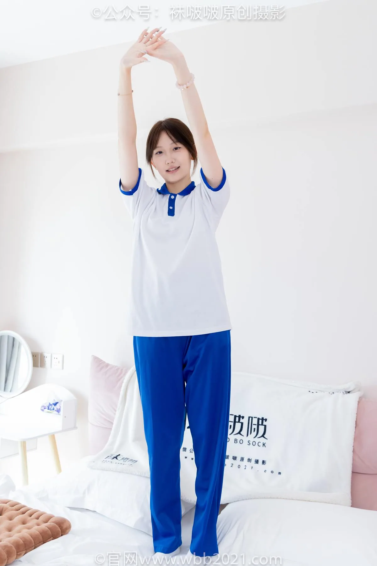 [BoBoSocks袜啵啵]NO.569 香菜-校服、板鞋、白棉袜、薄肉丝[157P/1V/7.15GB] - 2