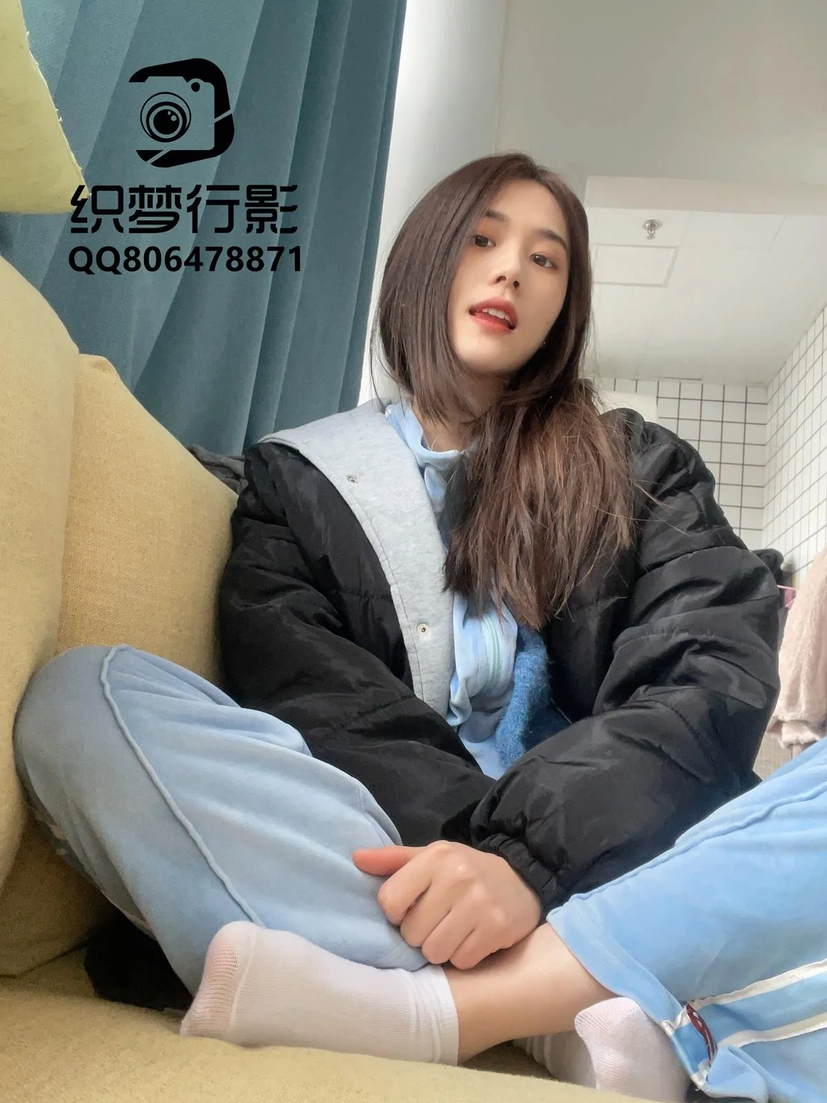 [织梦映像]NO.074 自拍白袜脚稀有物 [72P/1V/1.49G] - 3