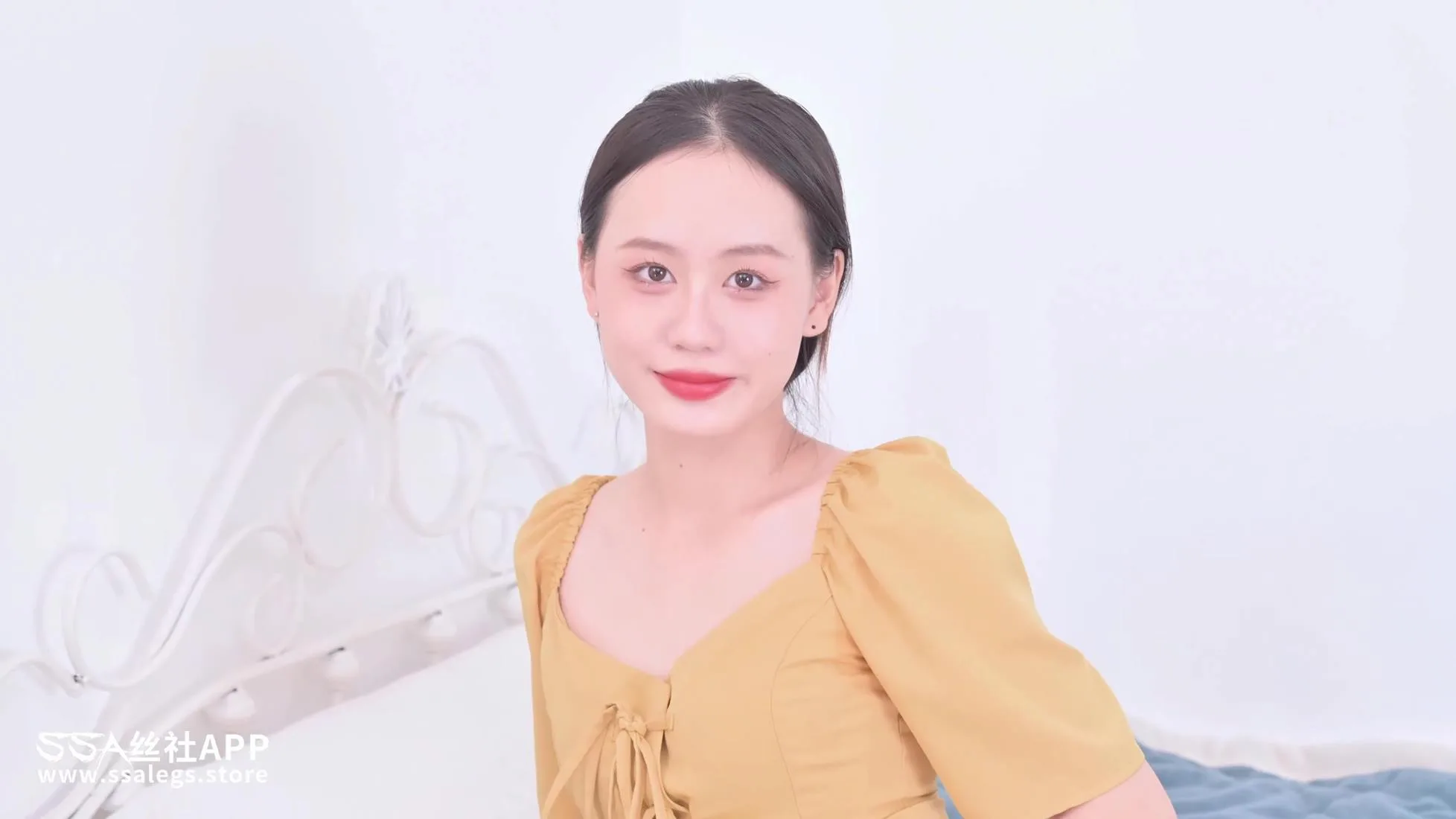 [SSA丝社]短片 NO.0179 晓曼 SK极光丝袜[1V/487MB]