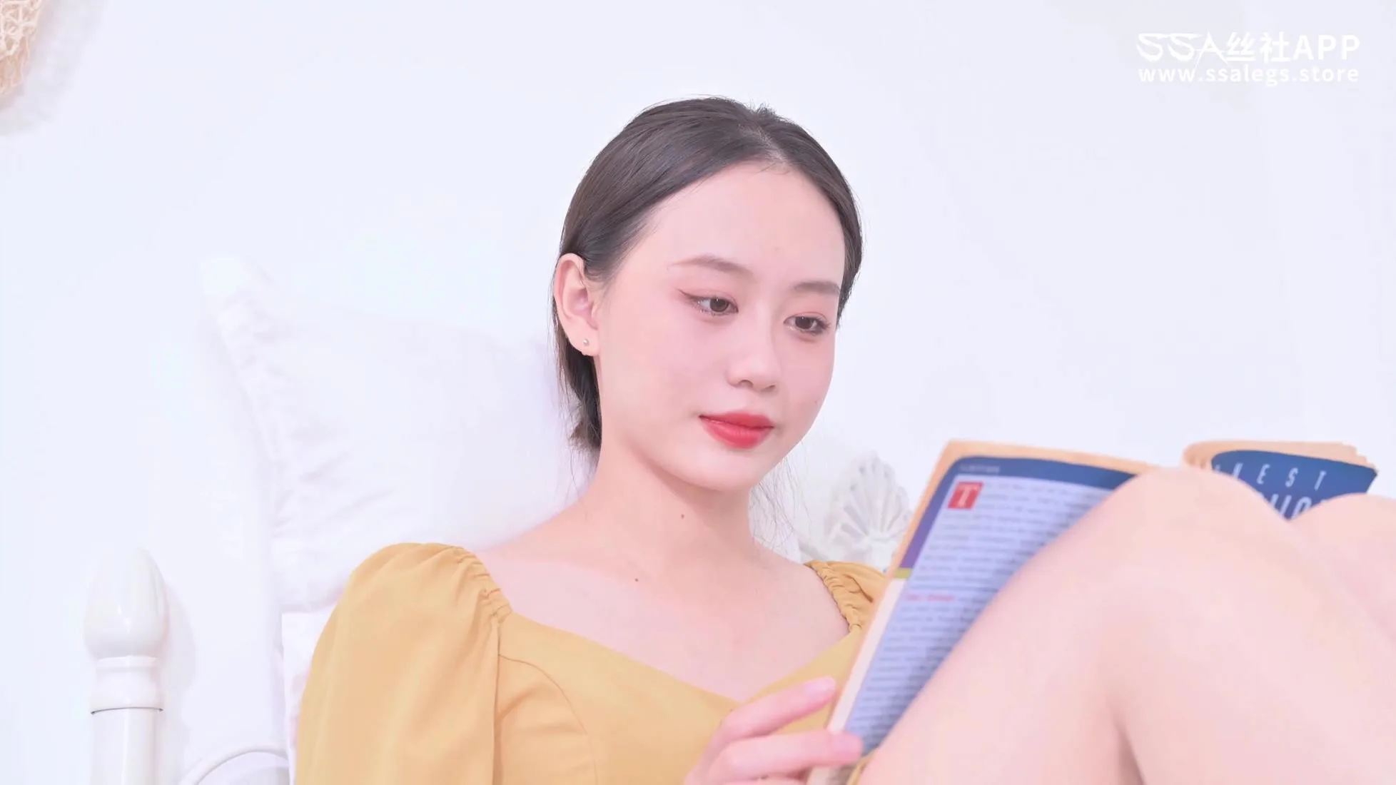 [SSA丝社]短片 NO.0179 晓曼 SK极光丝袜[1V/487MB] - 3
