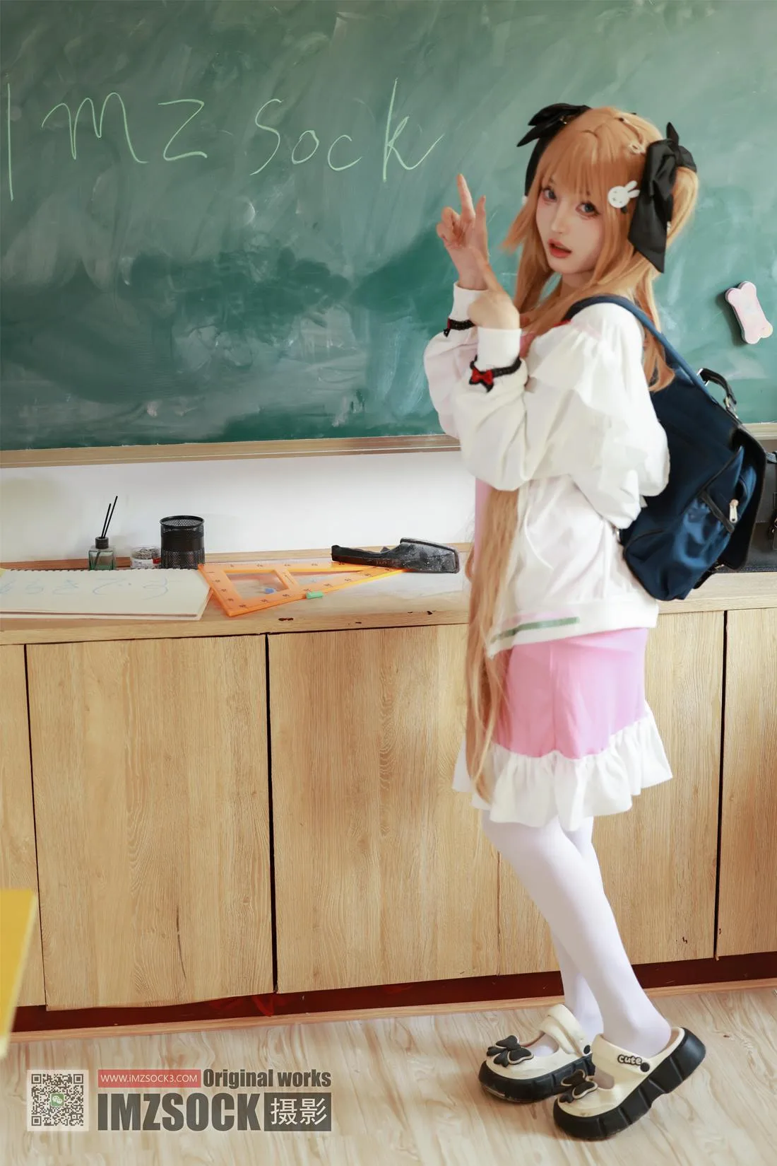 [MZSOCK]爱镁足 NO.333 茜茜[94P/1V/3.84GB] - 2