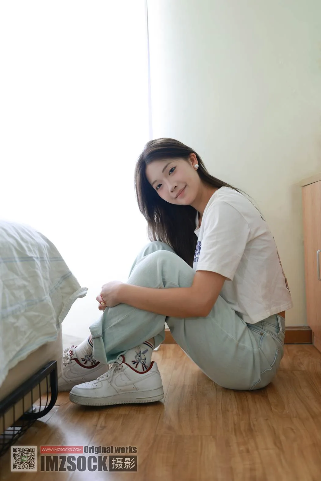 [MZSOCK]爱镁足 NO.335 粟子[111P/1V/2.22GB] - 3