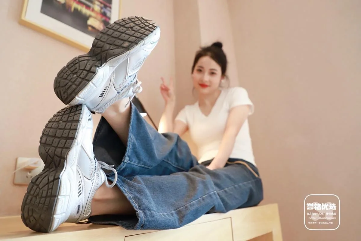 誉铭传媒-2024-7[100P/1V/2.38G] - 4