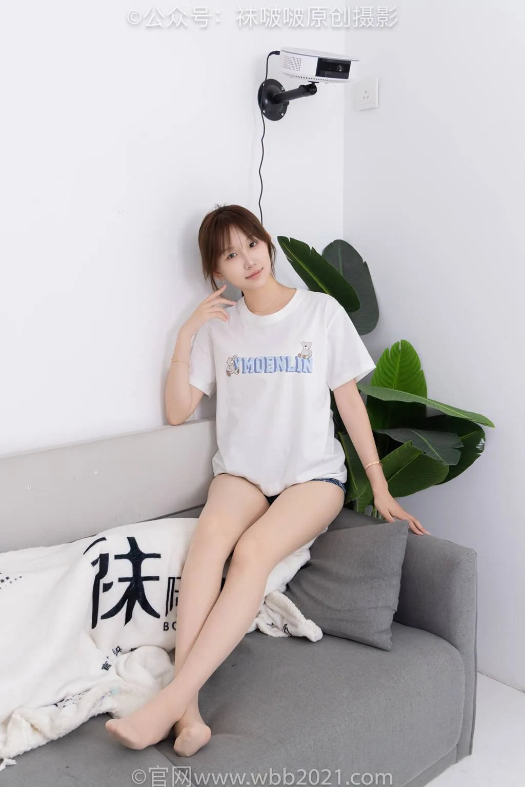 [BoBoSocks袜啵啵]NO.587 香菜-匡威帆布鞋、薄肉丝[179P/1V/9.41GB] - 2
