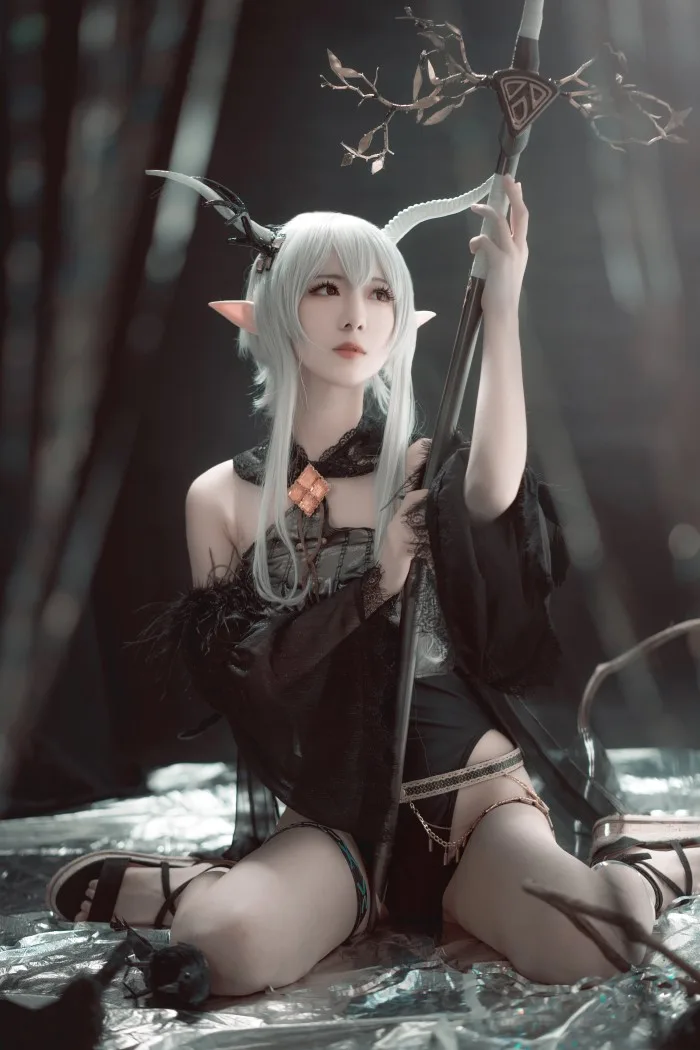 网荭coser@弥音音  写真全套 年费/永久专享合辑打包下载（此贴持续更新）