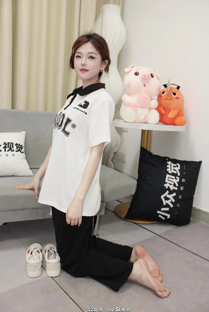 小众视觉 021-小薯条韩系学苑风白袜板鞋［117P/1V/5G］ - 2