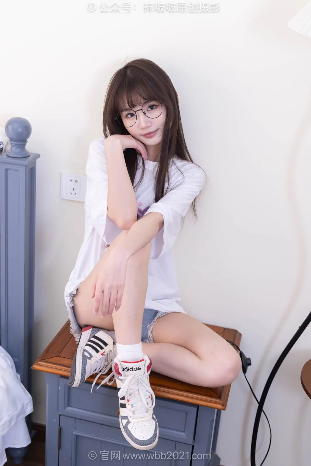 [BoBoSocks袜啵啵]NO.593 甜甜圈-板鞋、帆布鞋、白棉袜[148P/1V/5.62GB] - 3