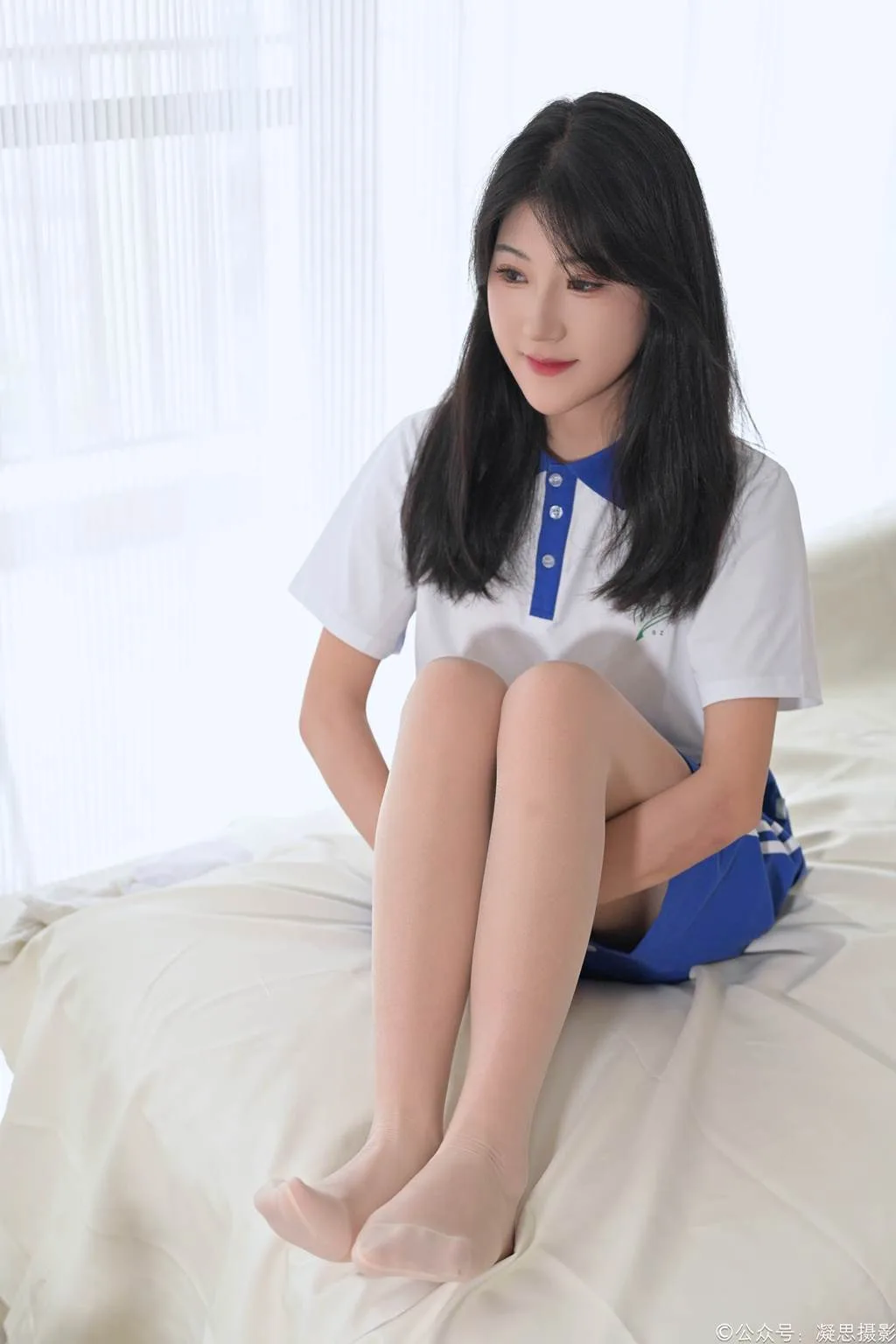凝思摄影 NO.009 琦琦-校服、短白丝、连裤肉丝、帆布鞋[136P/1V/3.53GB] - 4