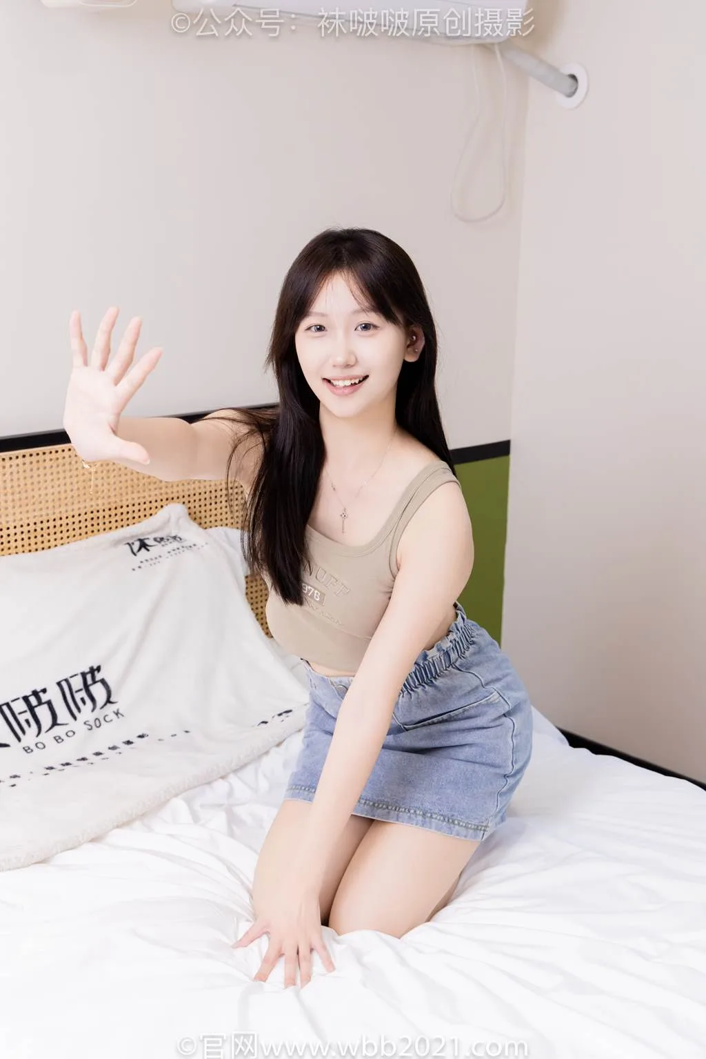 [BoBoSocks袜啵啵]NO.599 香菜-帆布鞋、白棉袜、薄肉丝[141P/1V/7.72GB] - 2