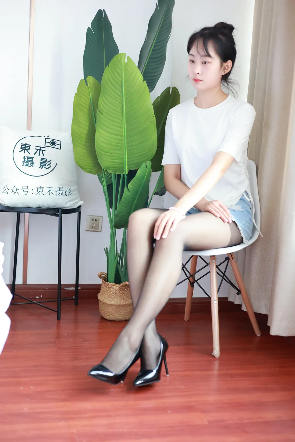 三禾摄影 NO.012 牛仔热裤 高跟 长丝[208P/1.26GB] - 1