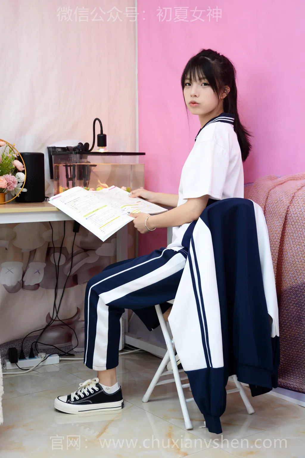 初夏女神 NO.301 番茄 学霸笔记[100P/1V/4.04GB]
